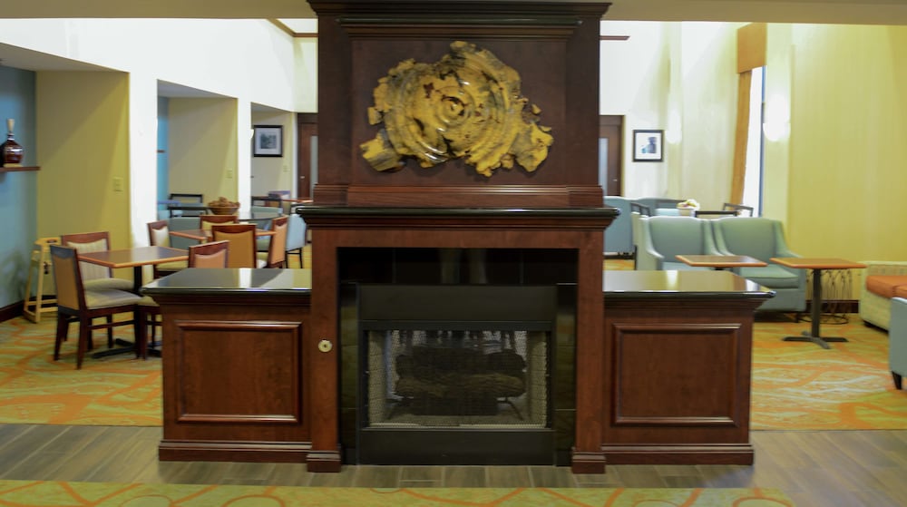 HAMPTON INN AND SUITES-KNOXVILLE/NORTH I-75 photo4