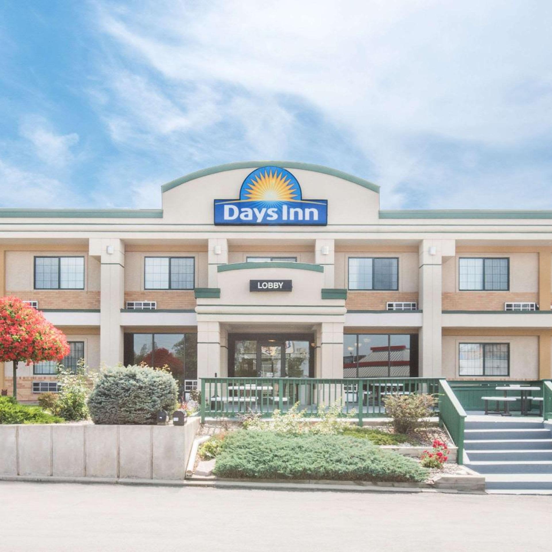 Days Inn by Wyndham West Rapid City 2/32
