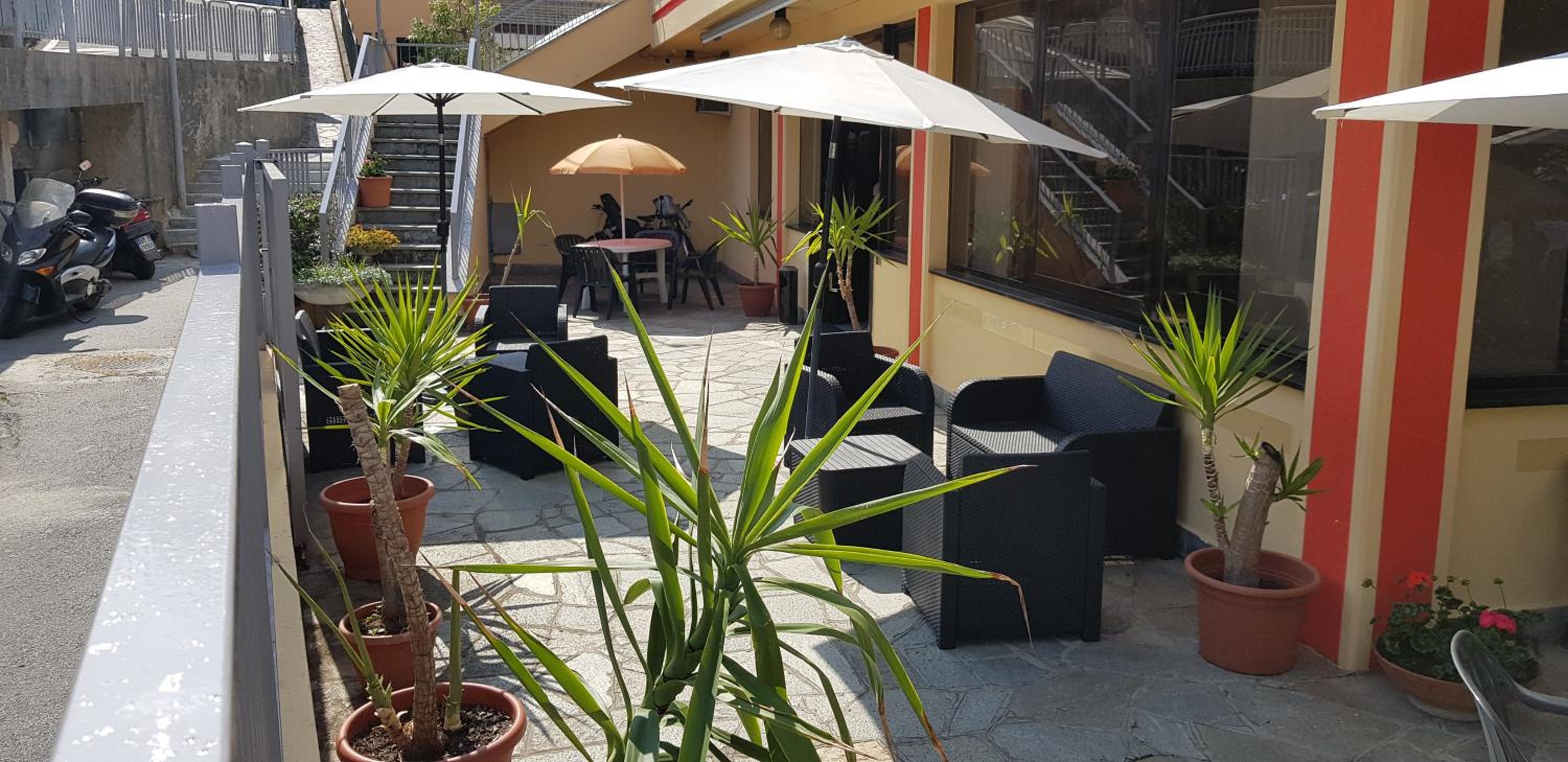 HOTEL VILLA COSTA 5/50