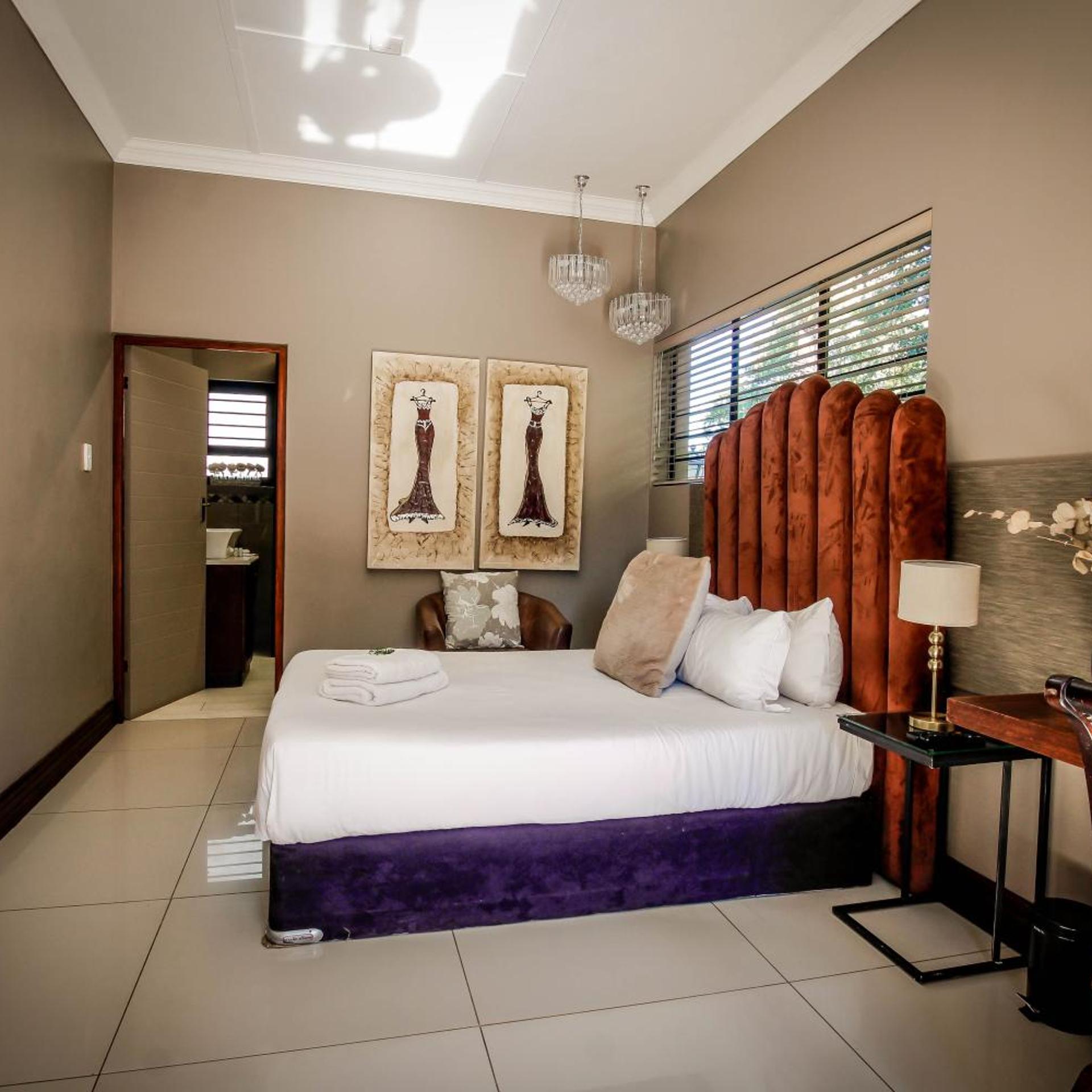 Potch Manor 18/49