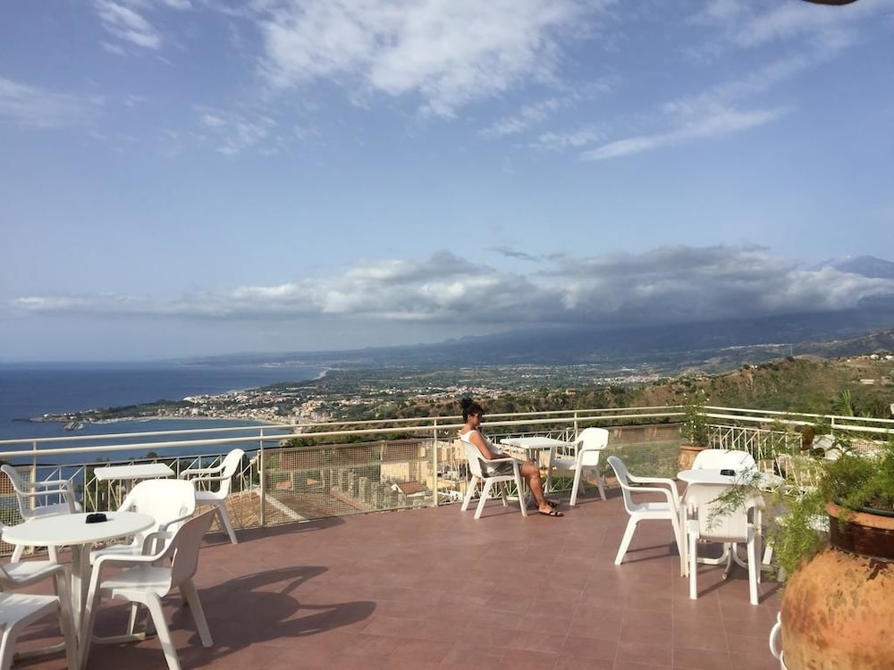 Mediterranee Hotel photo5