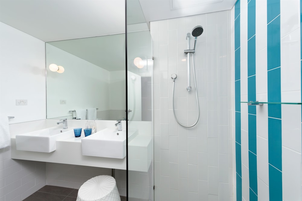 Rydges Cronulla Beachside 48/49