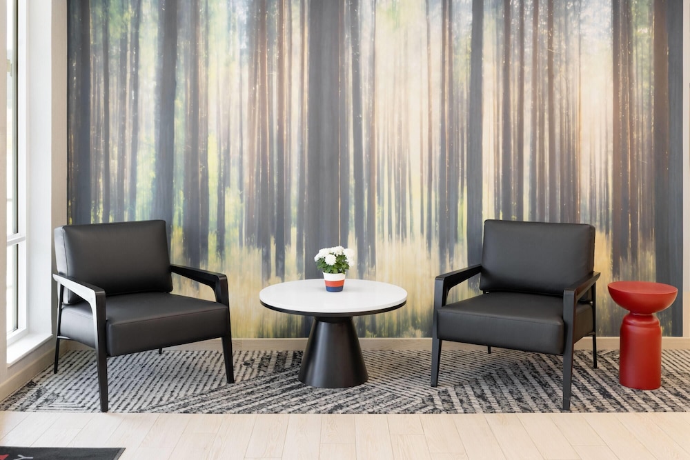 Hawthorn Extended Stay by Wyndham Alpine 34/49