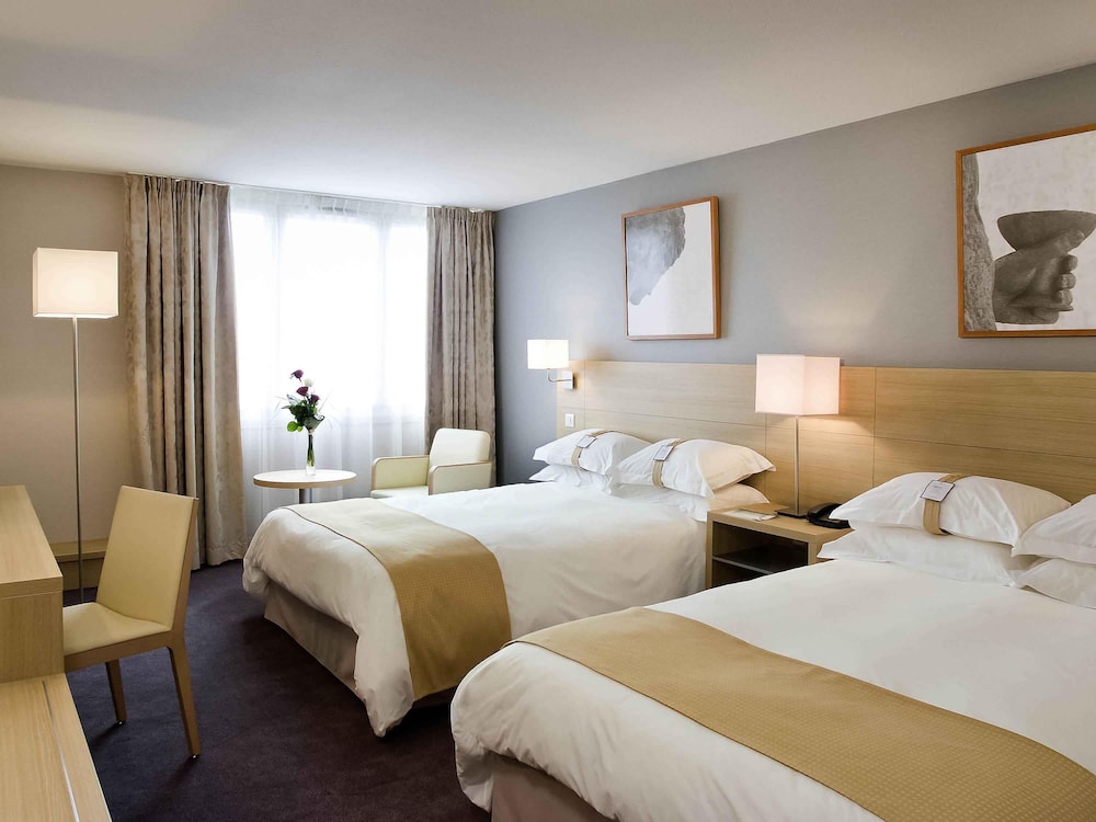 Mercure Paris Velizy 15/74