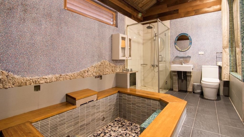 ShanKou Hotspring Hotel 33/53