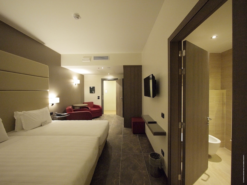 Klima Hotel Milano Fiere 10/48