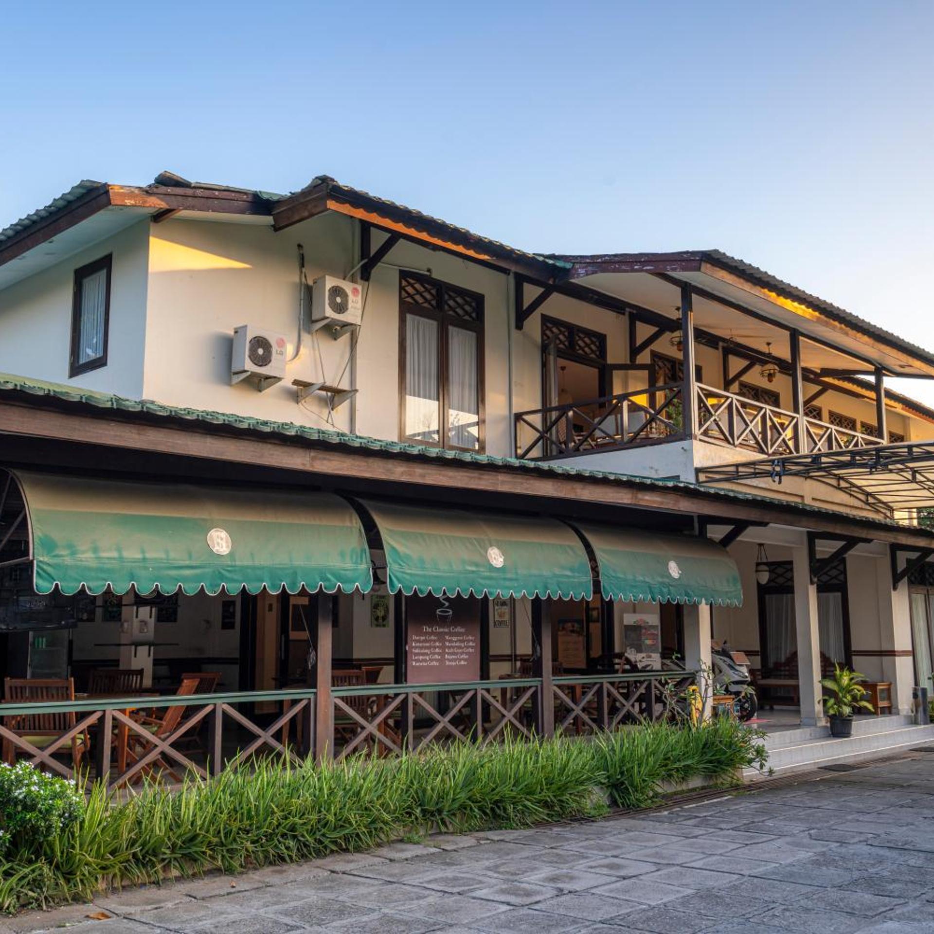 Samawa Transit Hotel 2/50