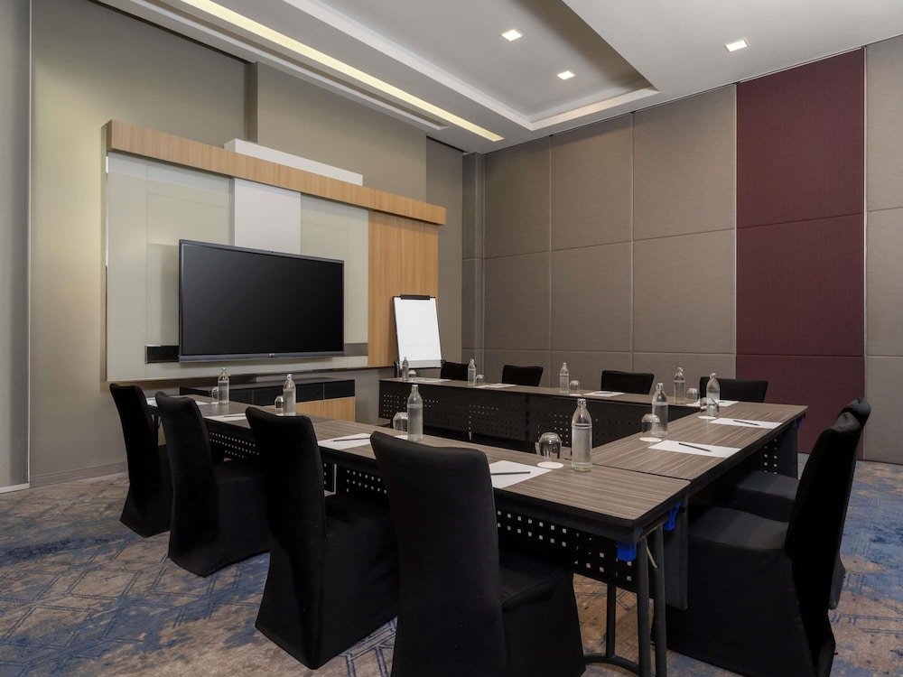 Mercure Bangkok Siam 64/74