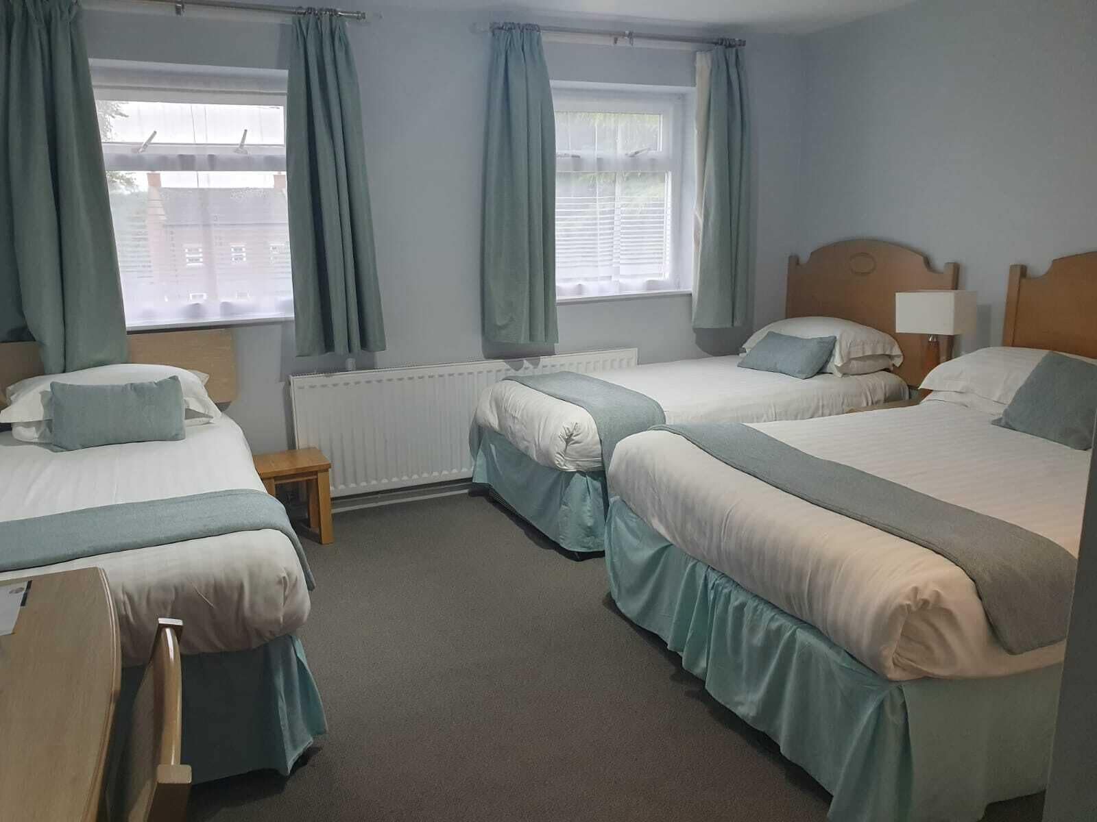 3 Bedrooms, Family, 4 Beds, 2 Double Beds