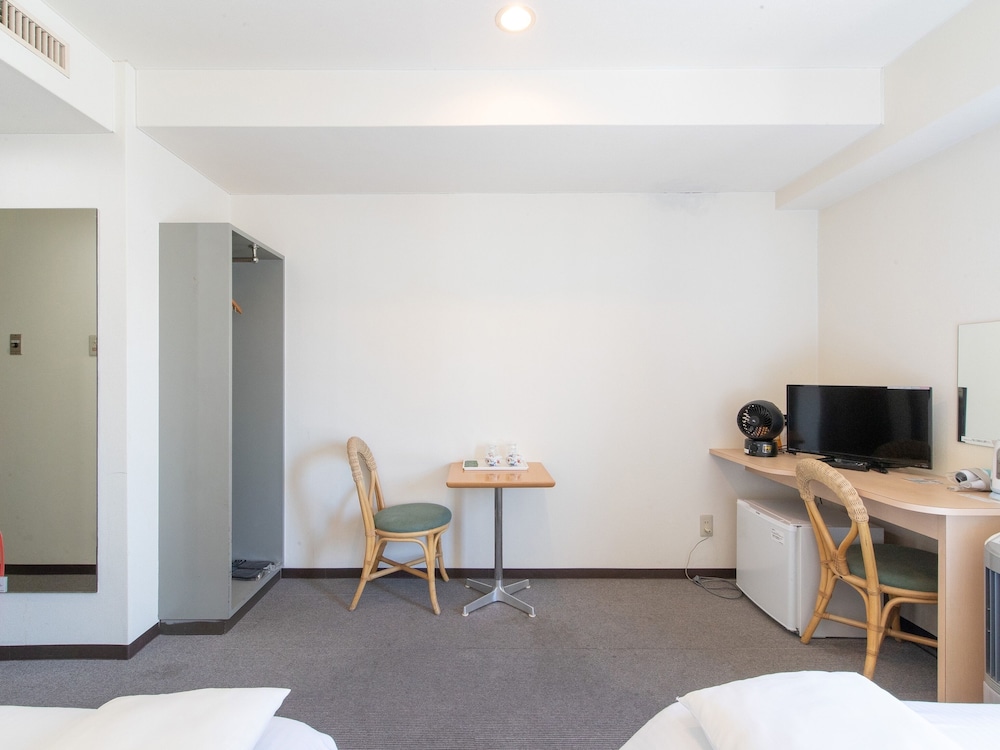 Tabist Sasebo Palace Hotel 54/66