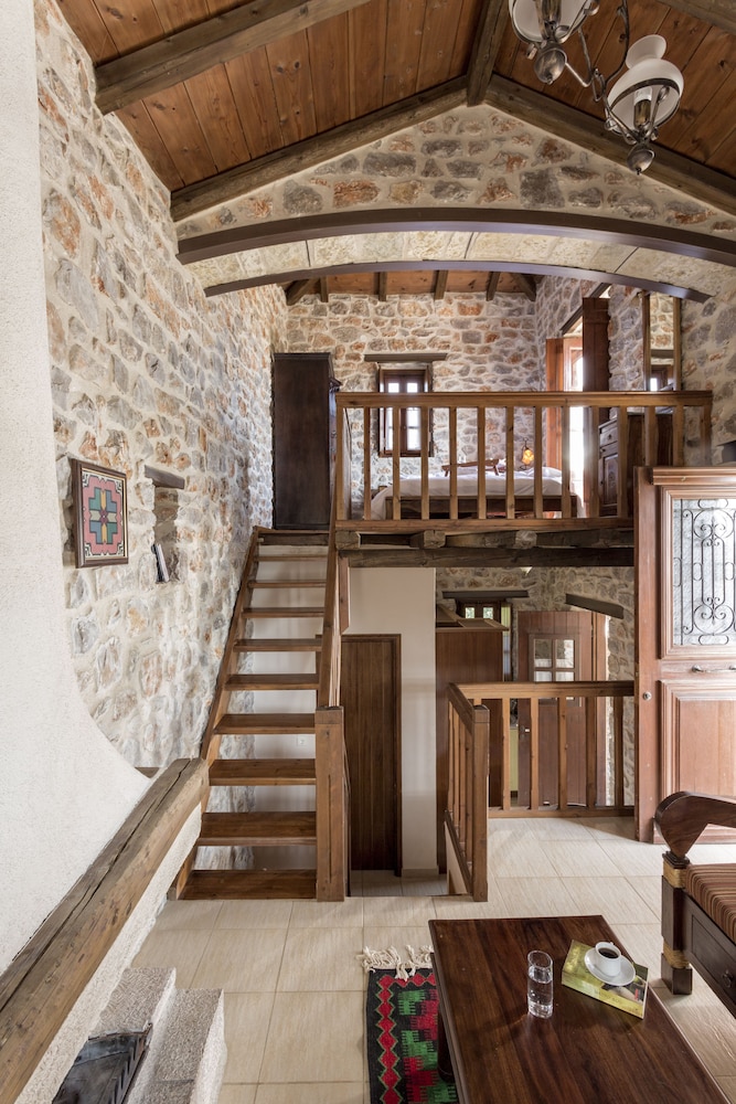 Agroktima Traditional Guesthouse 8/60