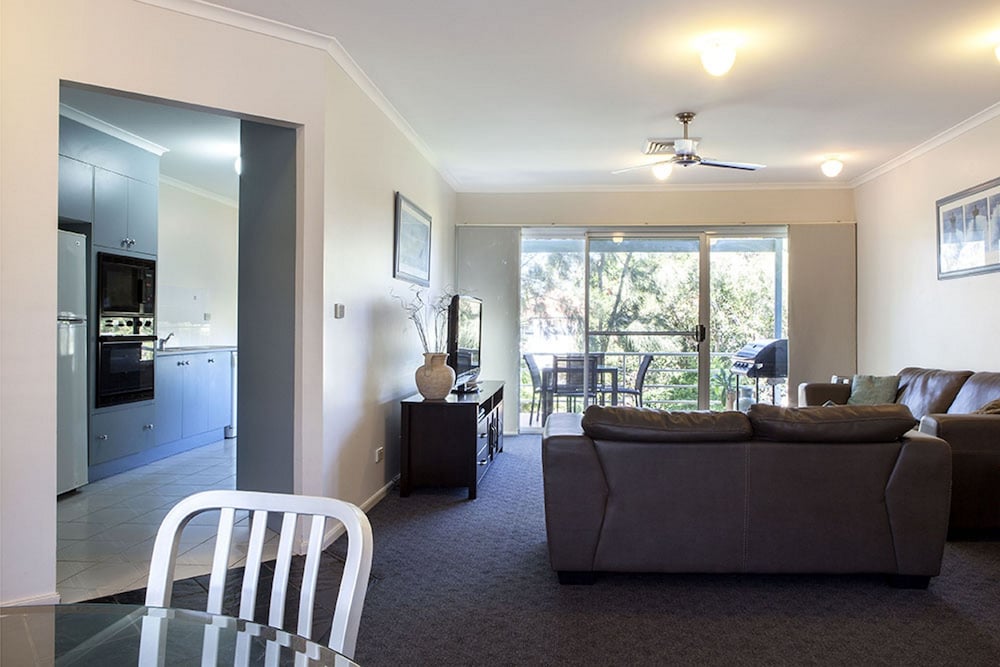 Opal Cove Resort 45/72