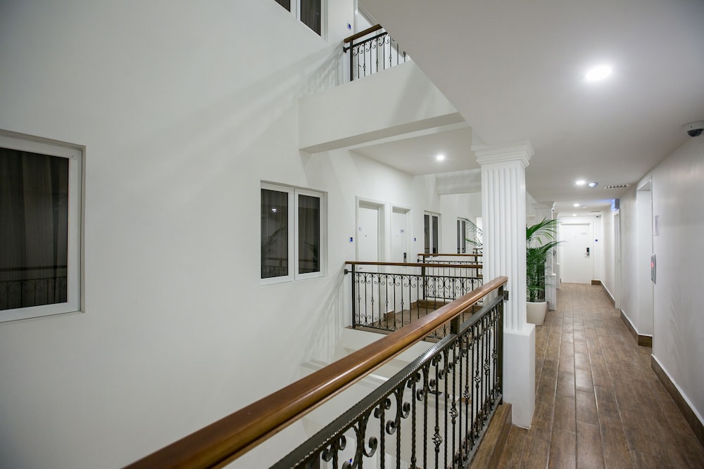 Belllo Hotel Jb Central 46/48