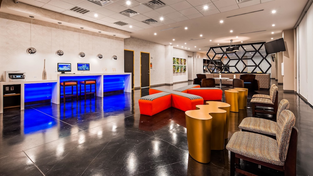 GLo Best Western DeSoto Dallas 8/34