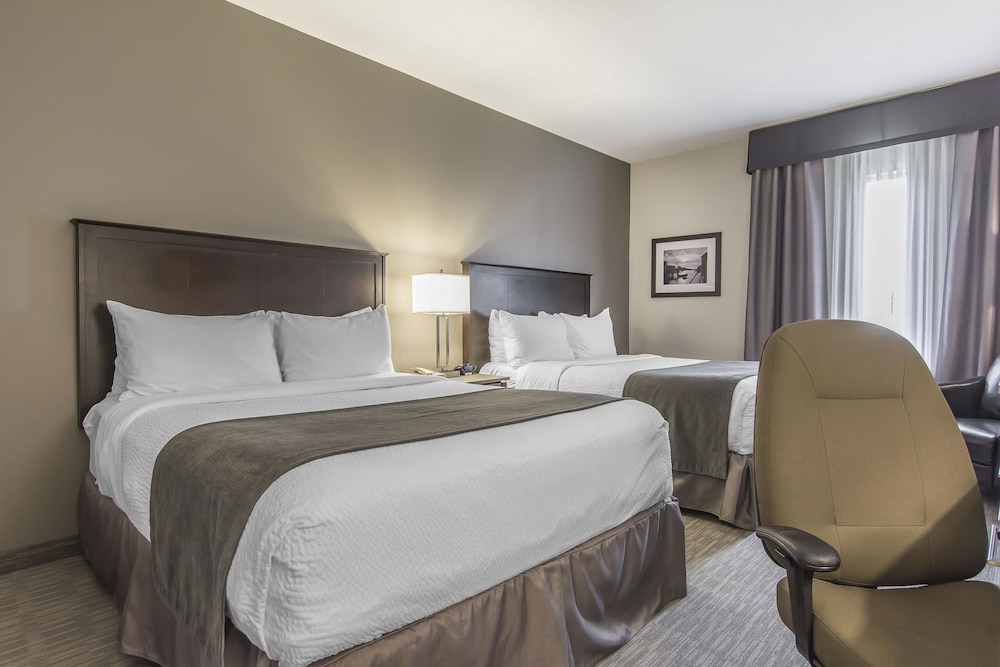 Chateau Bedford Trademark Collection by Wyndham 6/50