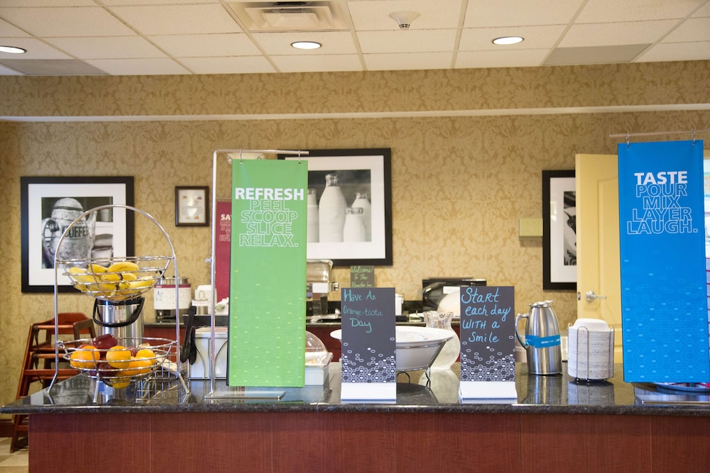Hampton Inn Morehead 39/53