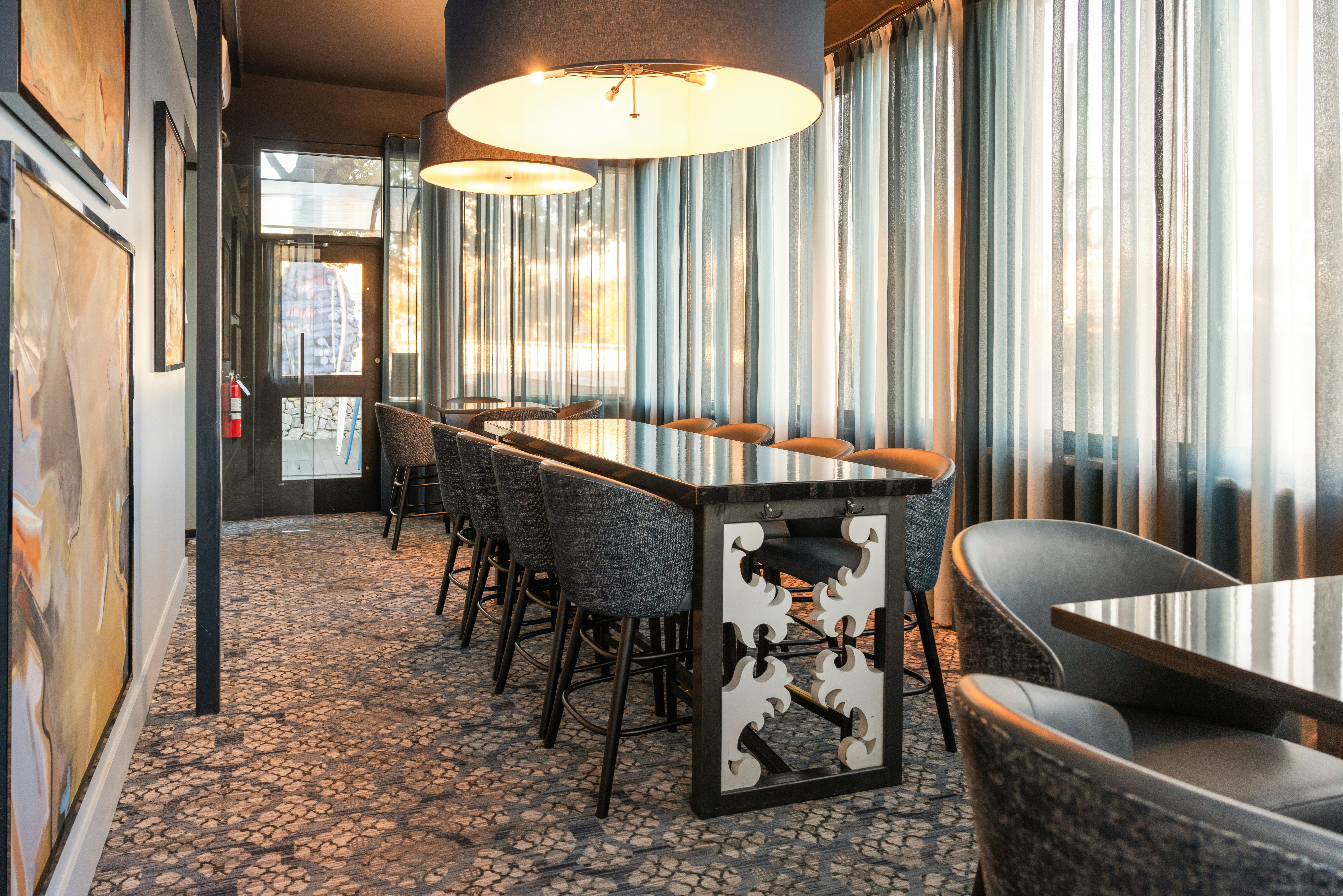 Lorenzo Hotel Dallas, Tapestry Collection by Hilton 53/82