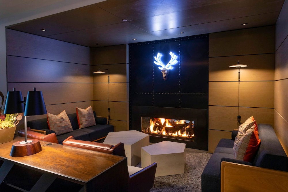 Limelight Hotel Snowmass 34/59