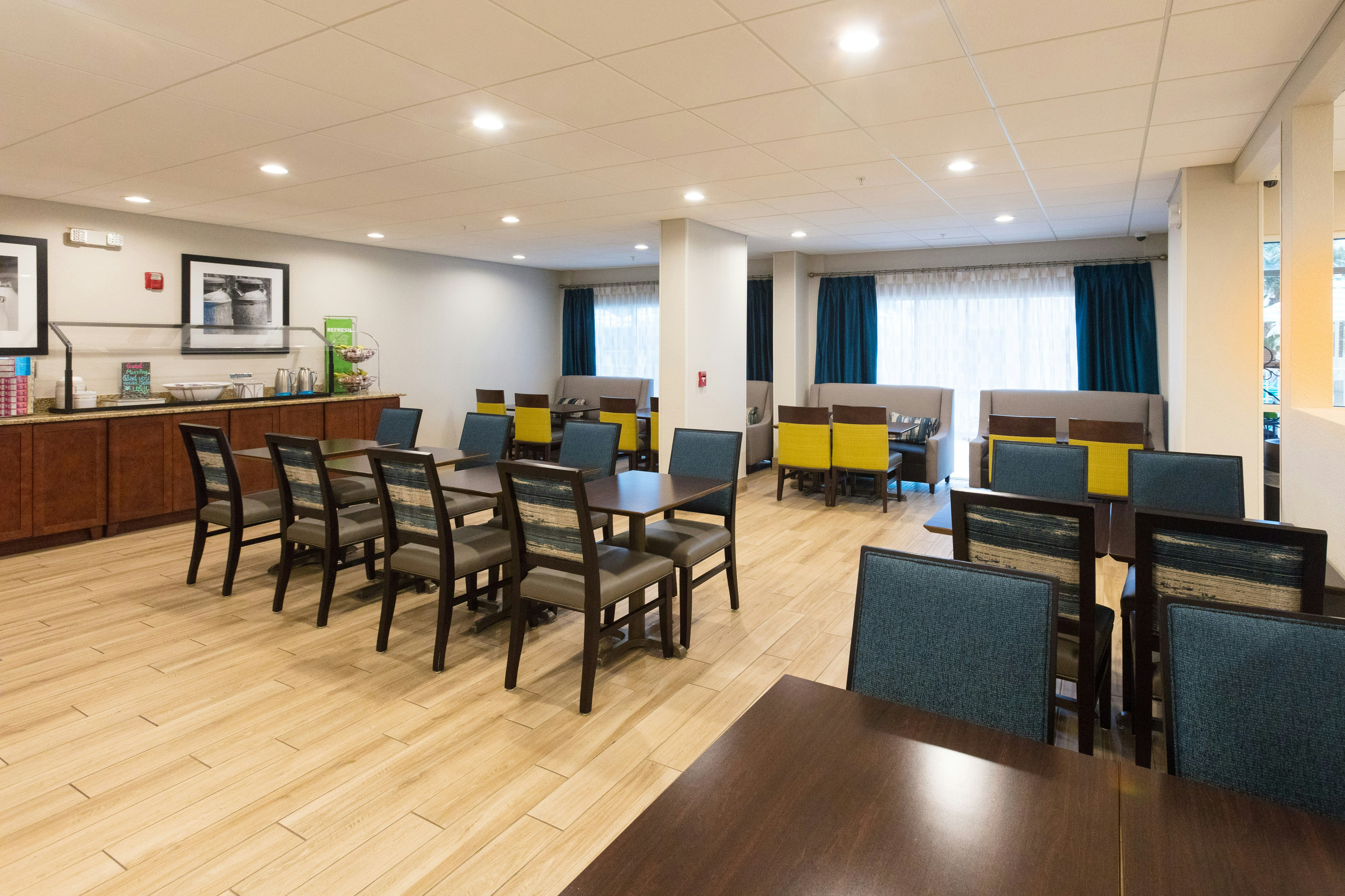 HAMPTON INN ST. AUGUSTINE BEACH 34/39