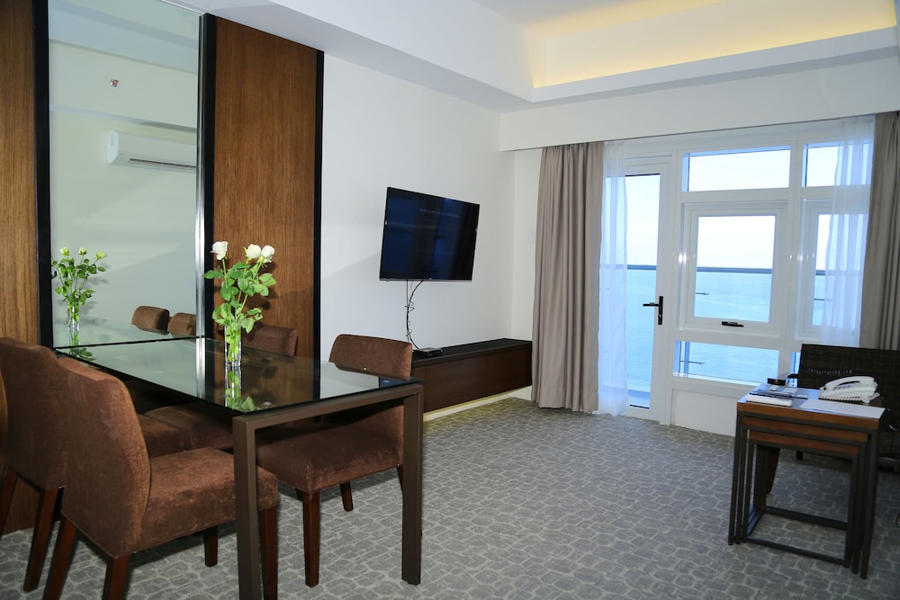 Arterra Hotel and Resort 29/50