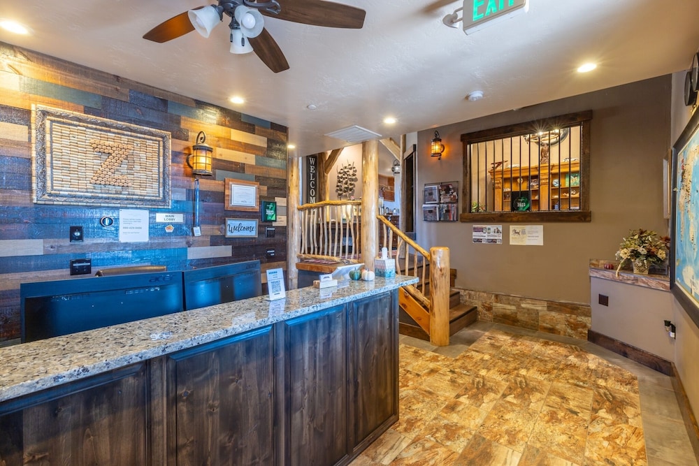 Zion Cliff Lodge 7/50