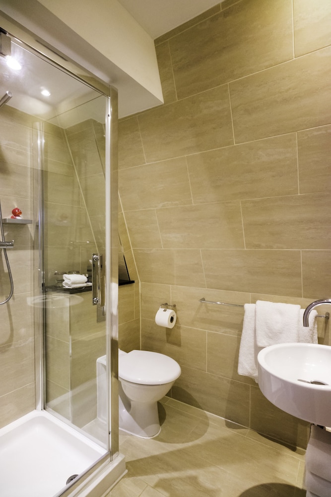 Four Points by Sheraton Edinburgh 18/56