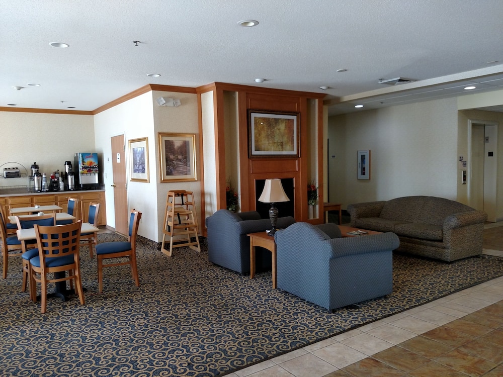 Holiday Inn Express Toledo West Napoleon 49/65