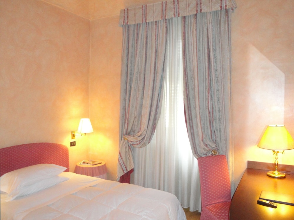 HOTEL DUE MONDI photo4