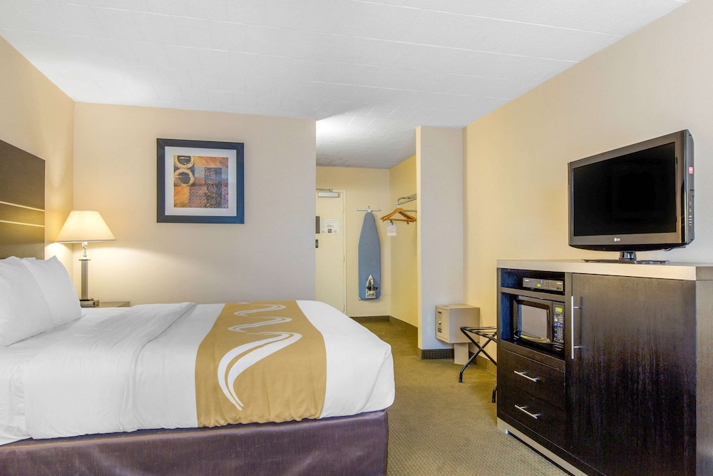 Quality Inn Ledgewood - Dover 14/42
