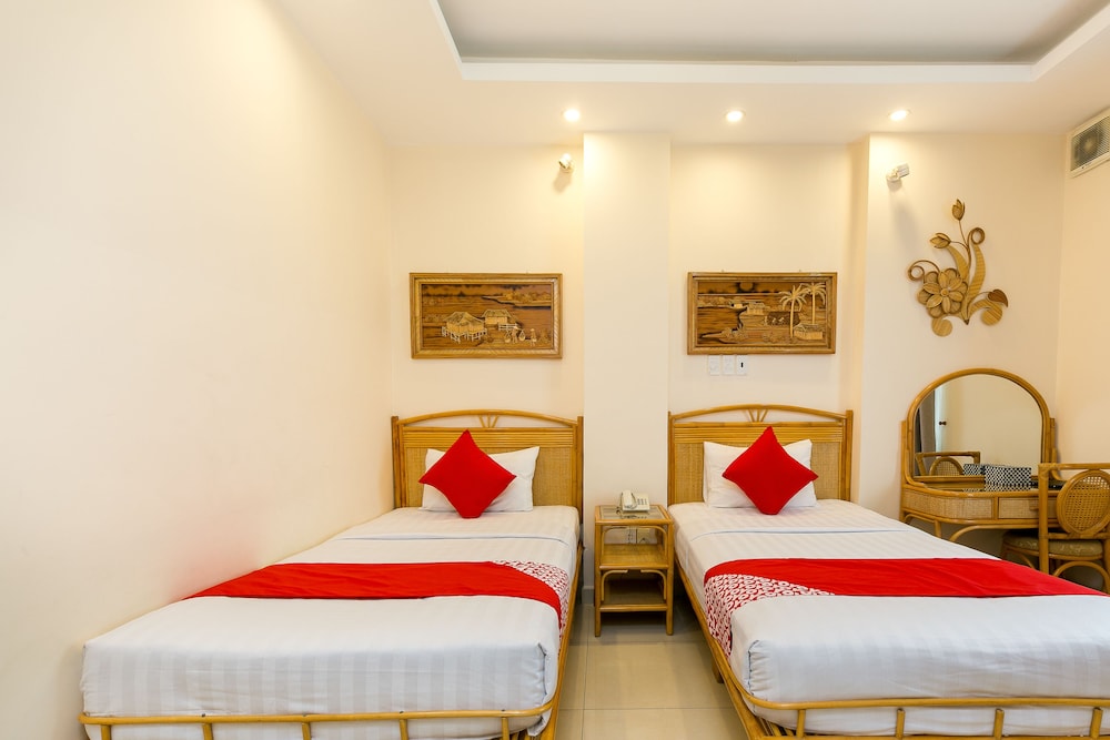 Calmette Hotel 21/50