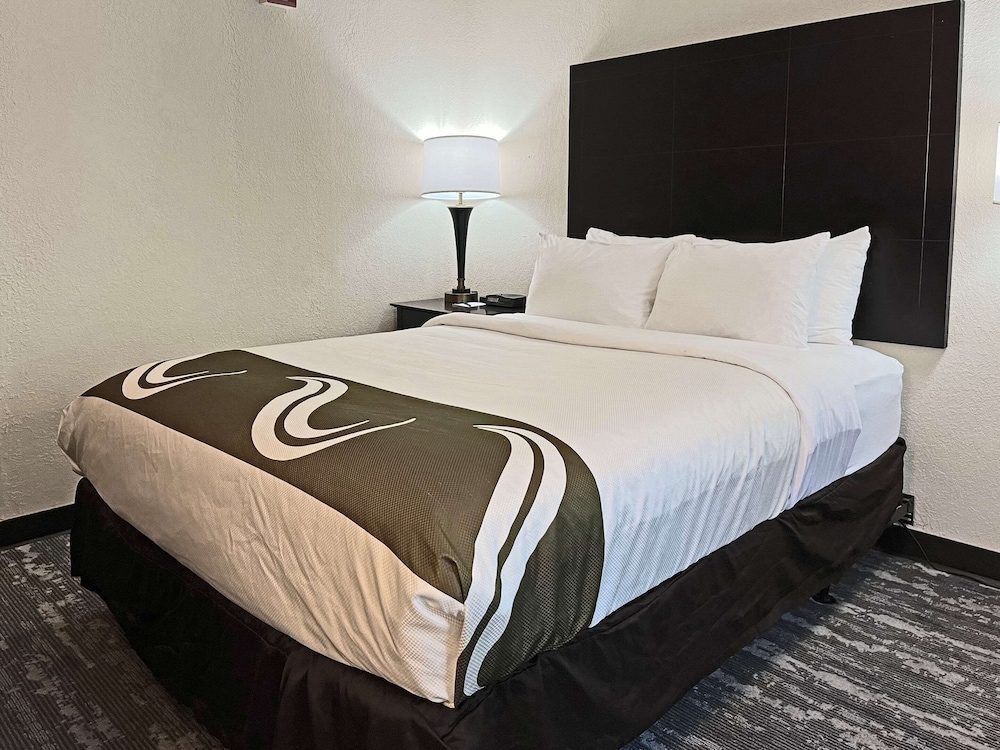 Quality Inn Traverse City 31/63