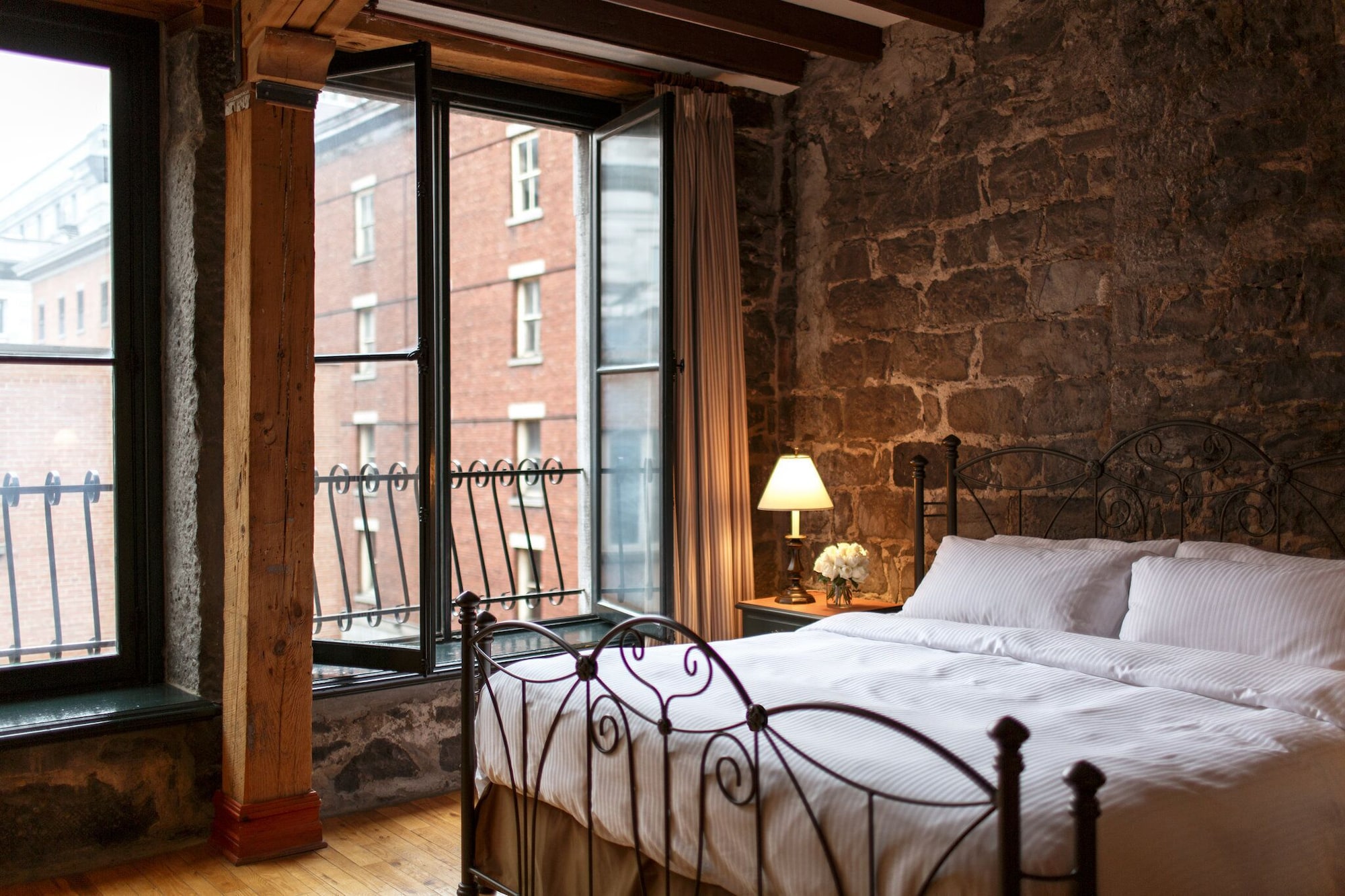 Signature, King Bed, with View