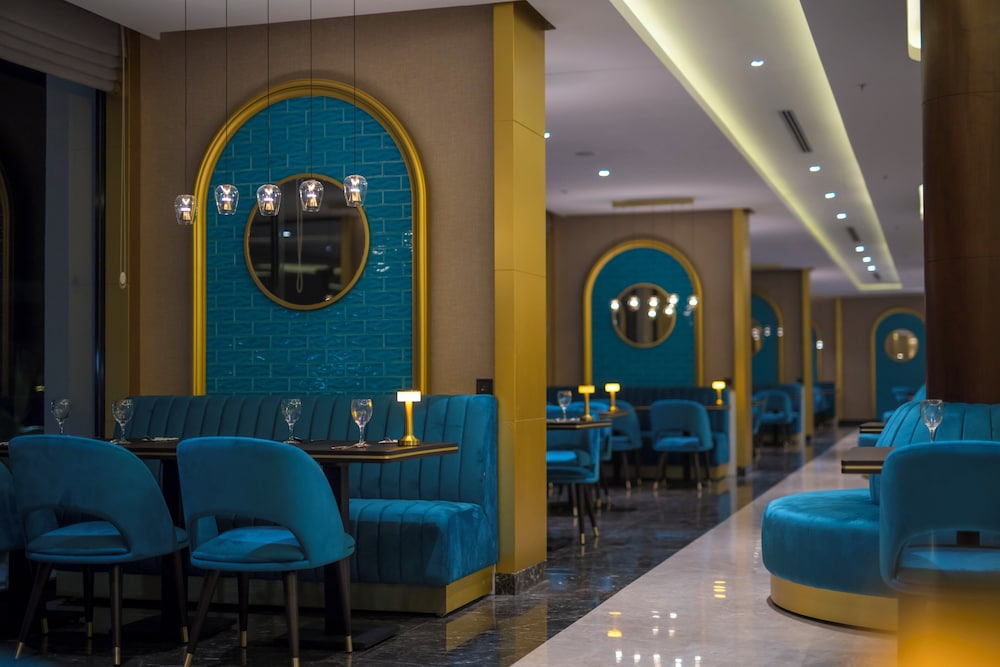 Crowne Plaza Yalova 58/66