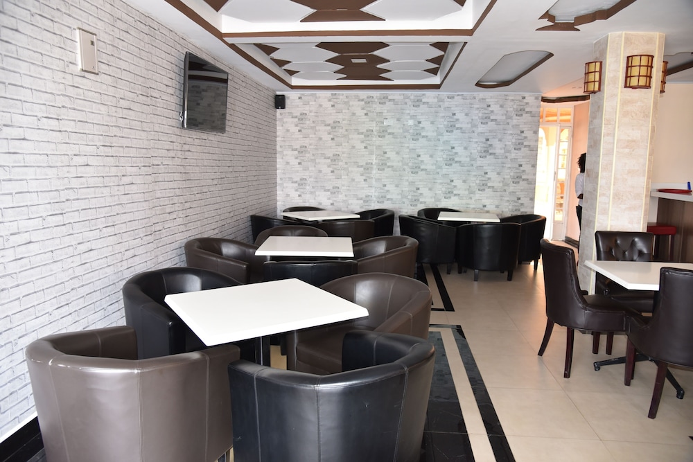 Mara Frontier Hotel 24/36