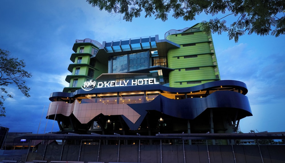 1969 D Kelly Hotel 4/50