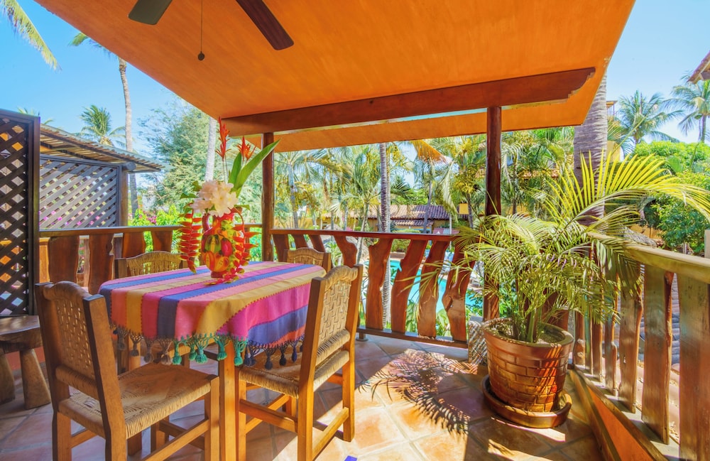 Casamar Suites 35/50