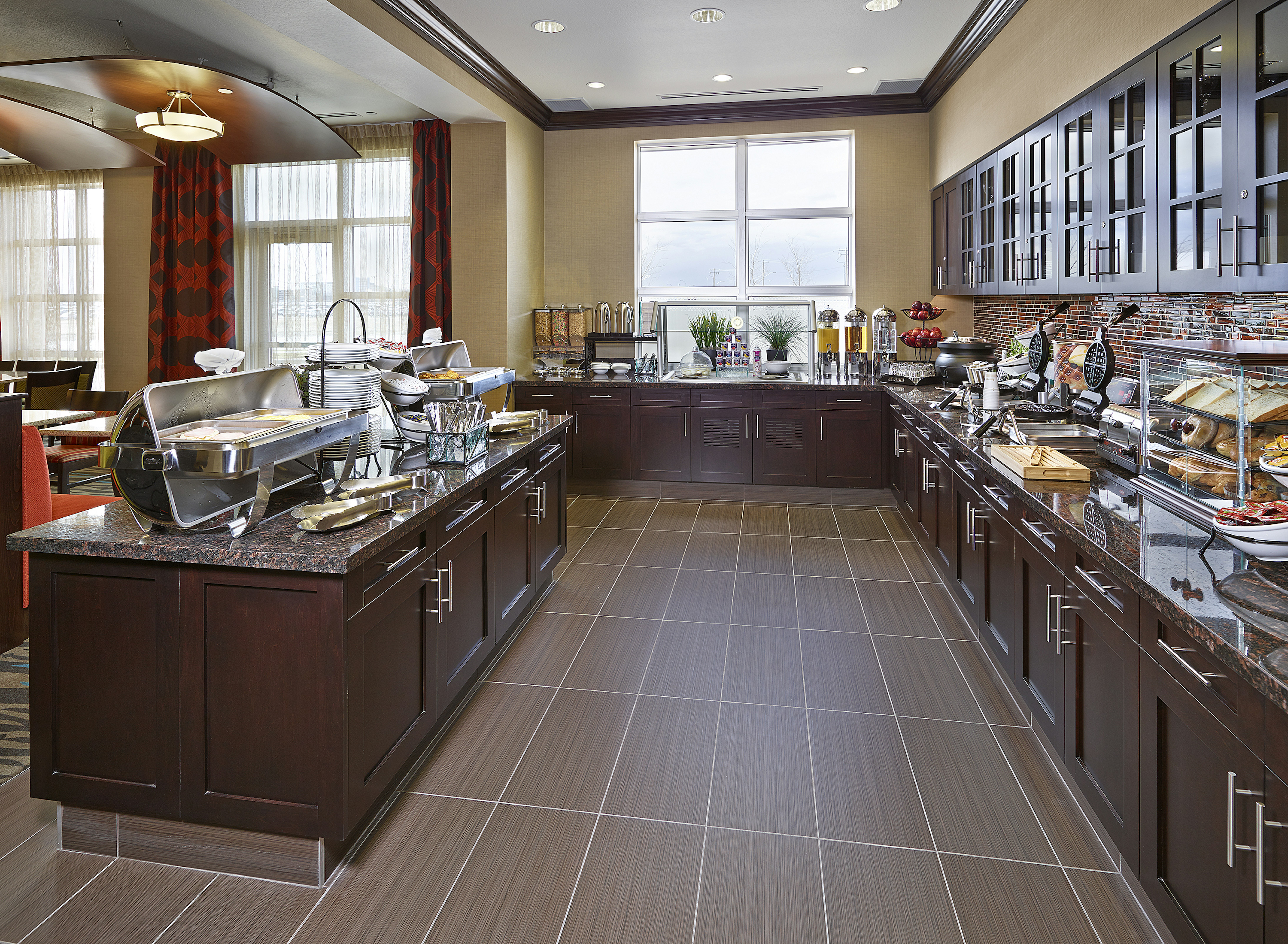Homewood Suites by Hilton Calgary-Airport, Alberta, Canada 7/45