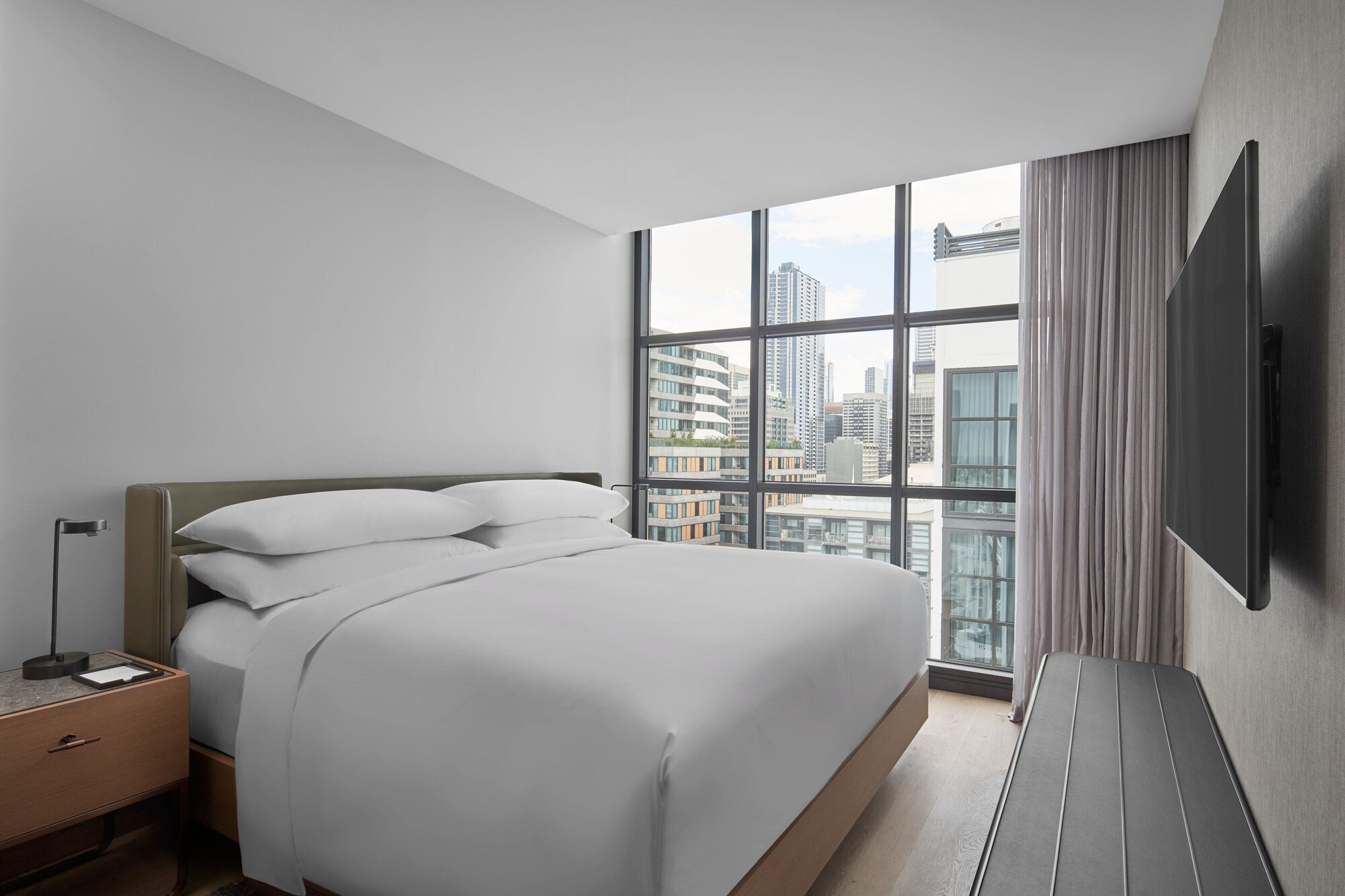 Studio, King Bed, City View