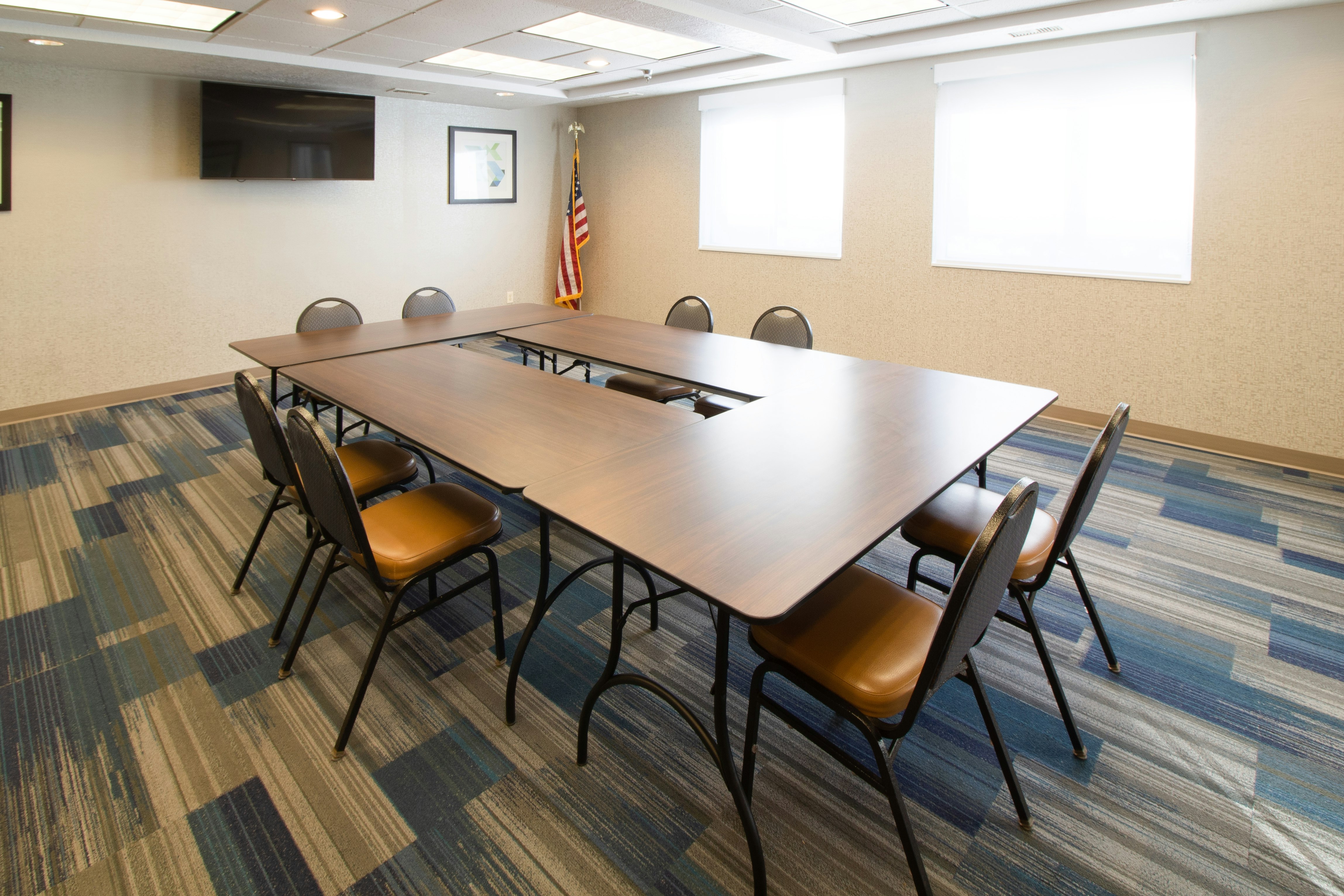 Holiday Inn Express Hotel And Suites Worthington 26/29