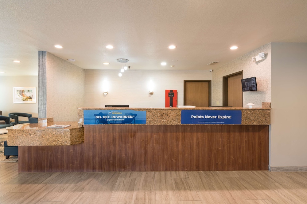 Best Western Abilene Inn Suites 6/34