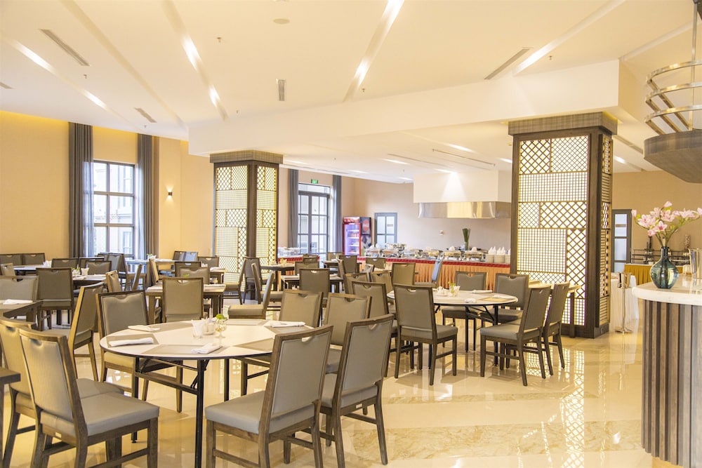 The Cap Hotel Vung Tau 35/50