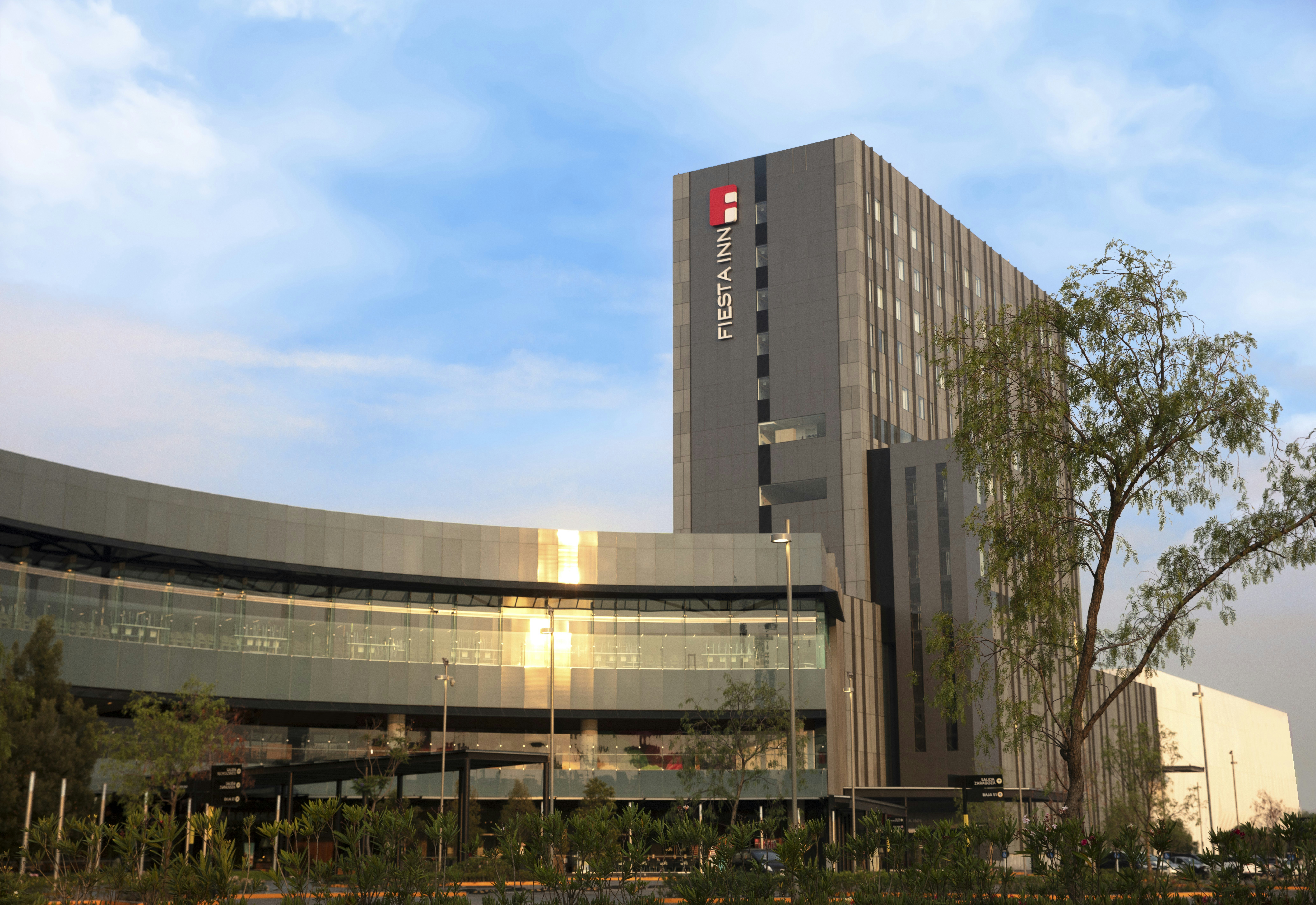 Fiesta Inn Parque Puebla 3/73