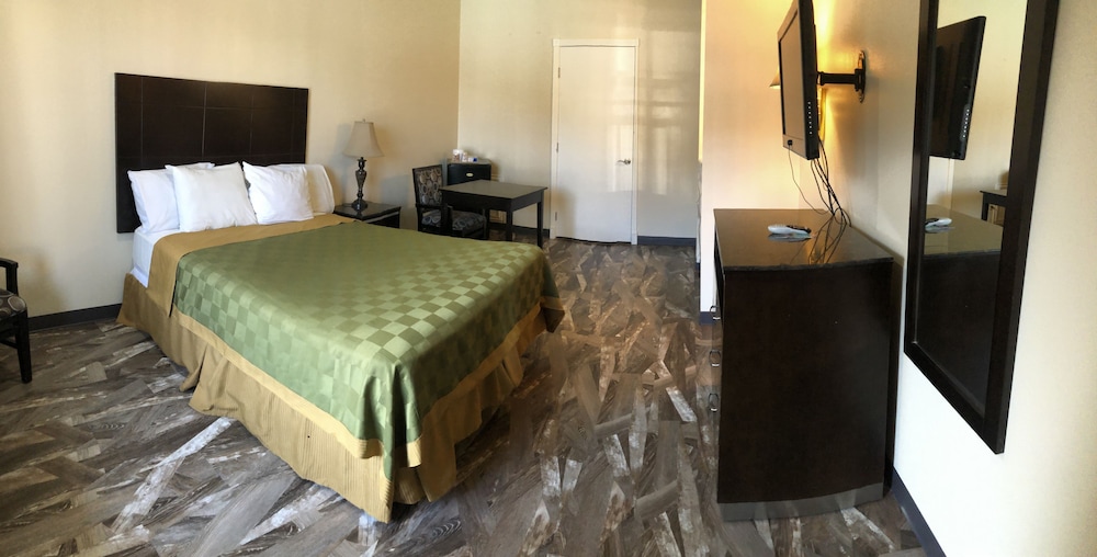Castaic Inn Near Six Flags Magic Mountain 19/43