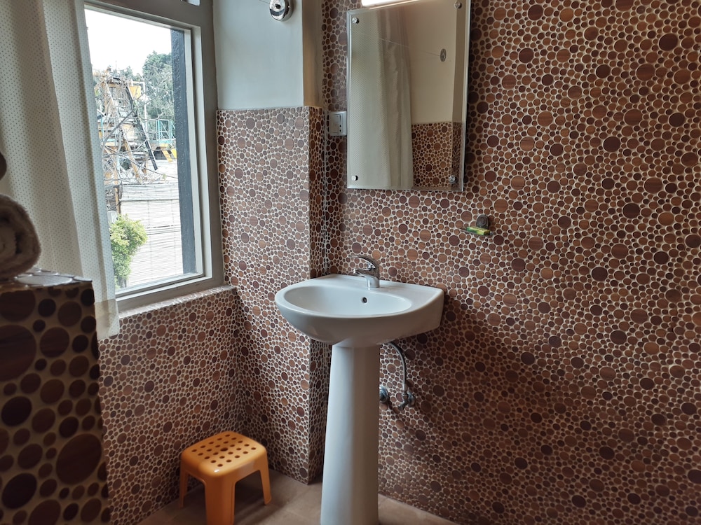 Hotel Heranya 45/49