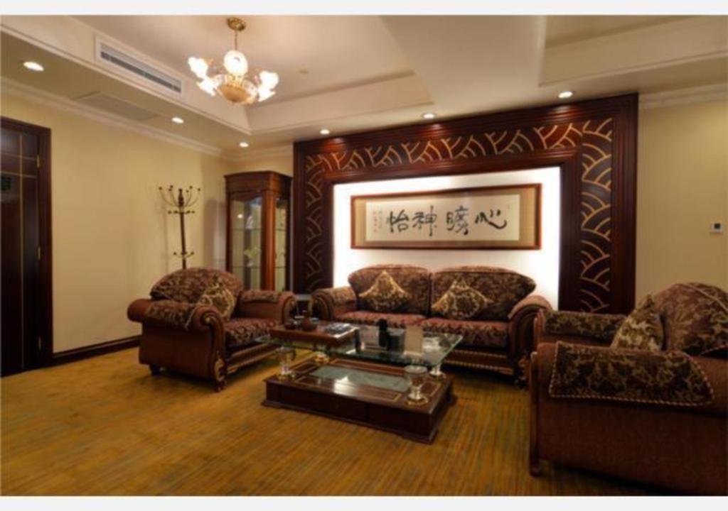 Borrman Hotel Dongguan Changping Avenue 43/59