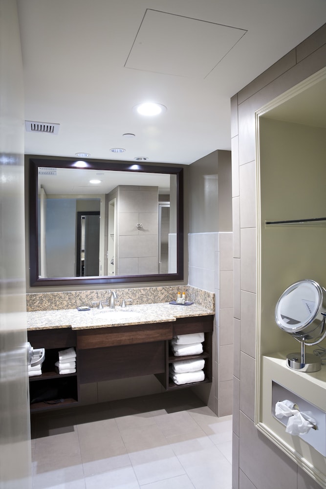 Isle of Capri Casino Hotel Boonville - A Caesars Rewards Destination 70/74
