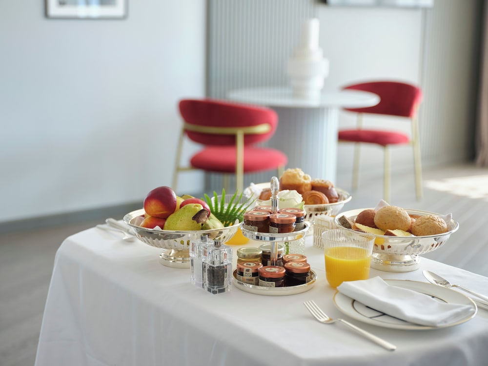 Boutique Hotel Stresa 32/48