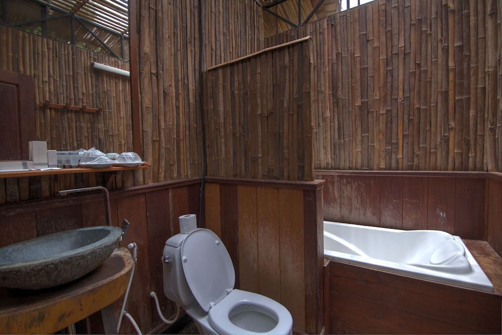 Palm Village Resort Spa 48/50