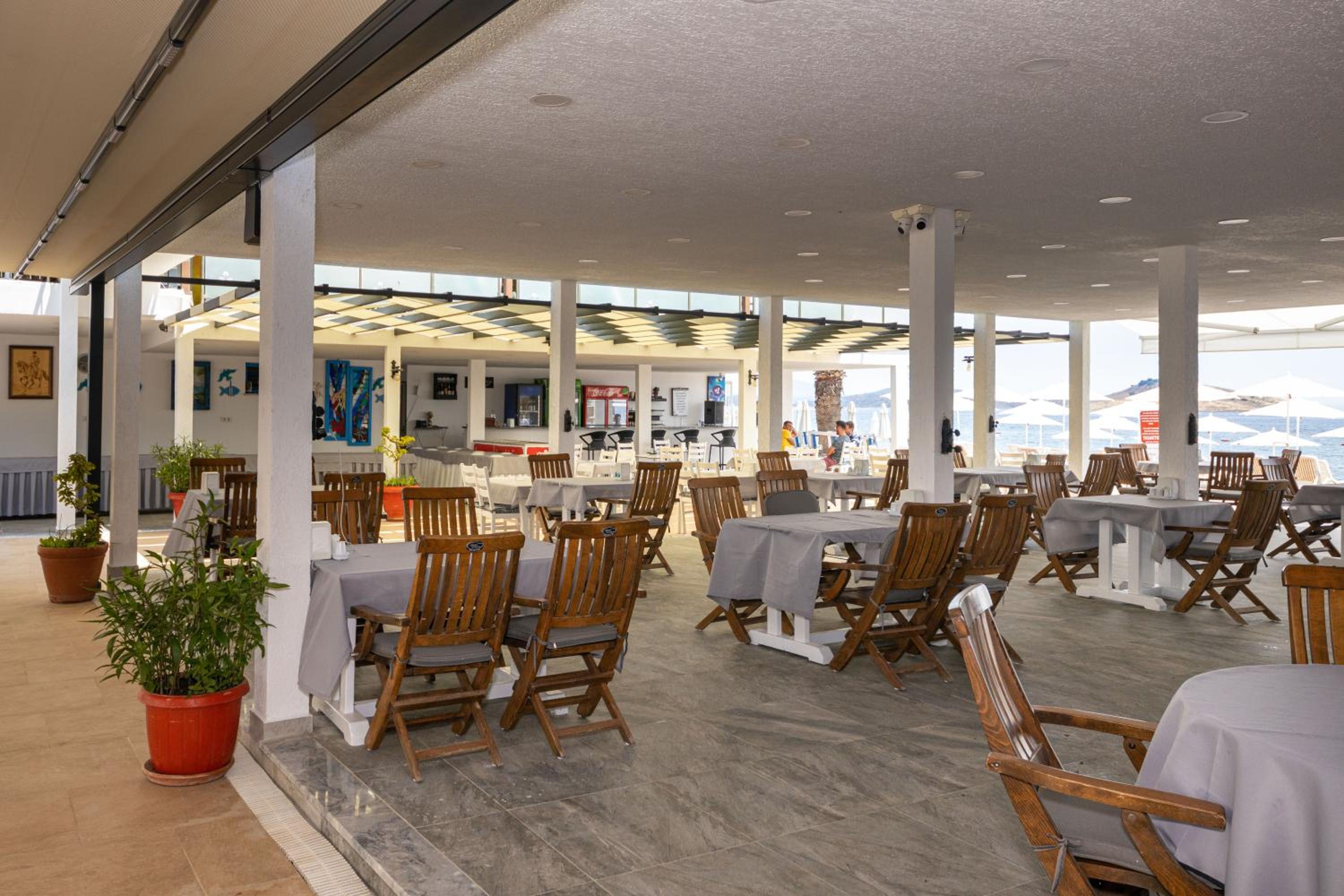 Amfora Otel 36/53