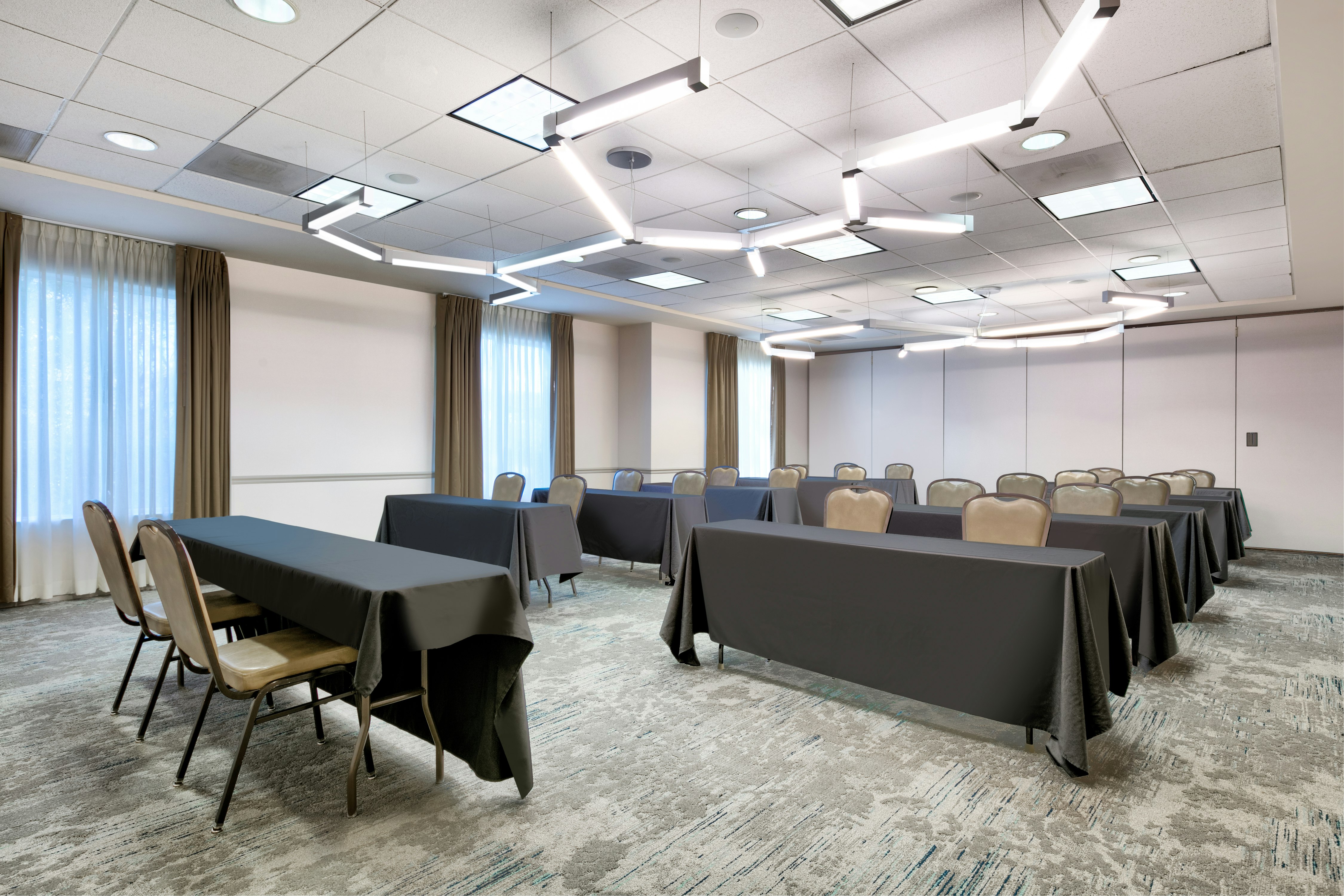 Hilton Garden Inn Irvine East-Lake Forest 16/25